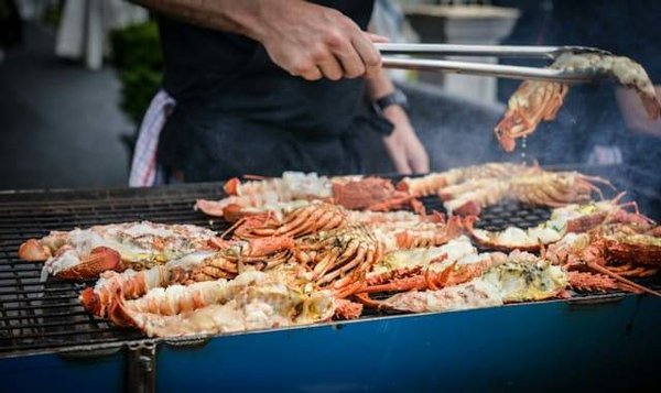 Comment réussir un accompagnement idéal pour vos langoustines à la plancha ?
